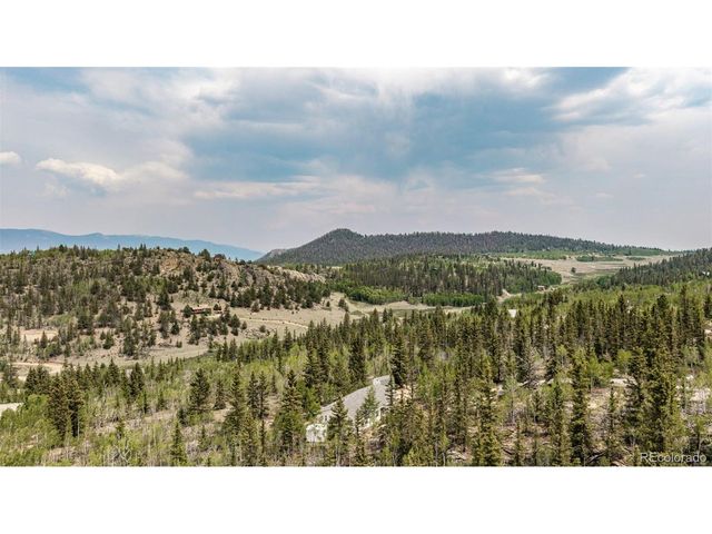 412 Bordenville Ct, Jefferson, CO 80456