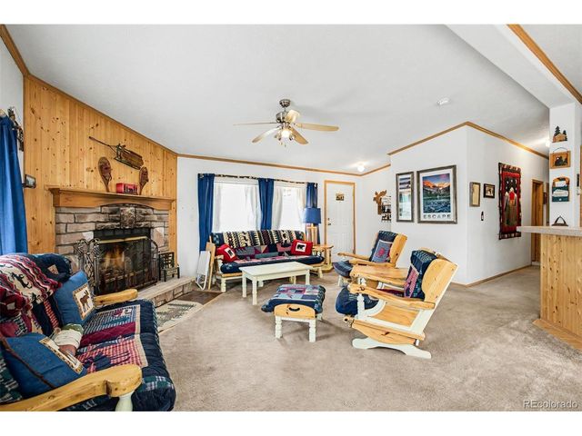 412 Bordenville Ct, Jefferson, CO 80456