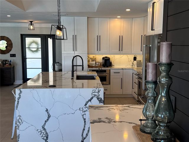 926 EAGLE LANE, Apollo Beach, FL 33572