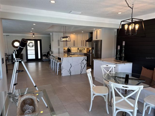 926 EAGLE LANE, Apollo Beach, FL 33572