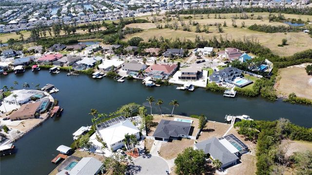926 EAGLE LANE, Apollo Beach, FL 33572