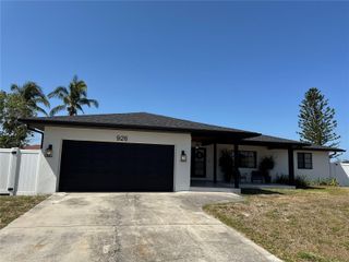 926 EAGLE LANE, Apollo Beach, FL 33572
