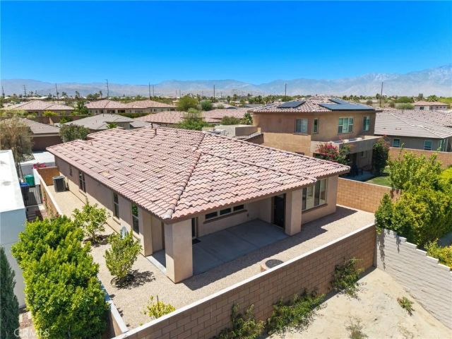 74360 Xavier Court, Palm Desert, CA 92211