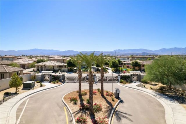 74360 Xavier Court, Palm Desert, CA 92211