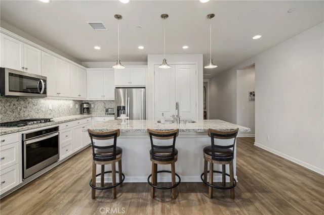 74360 Xavier Court, Palm Desert, CA 92211