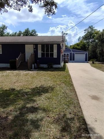 140 BAY ROAD, Ocklawaha, FL 32179