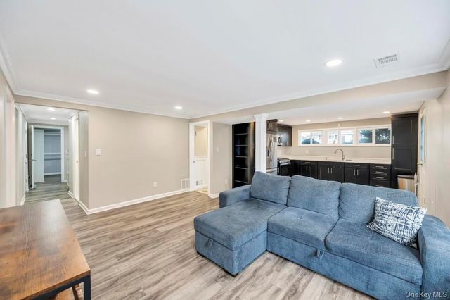 178 Missouri Avenue, Bay Shore, NY 11706