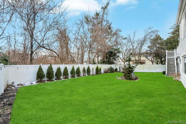 178 Missouri Avenue, Bay Shore, NY 11706