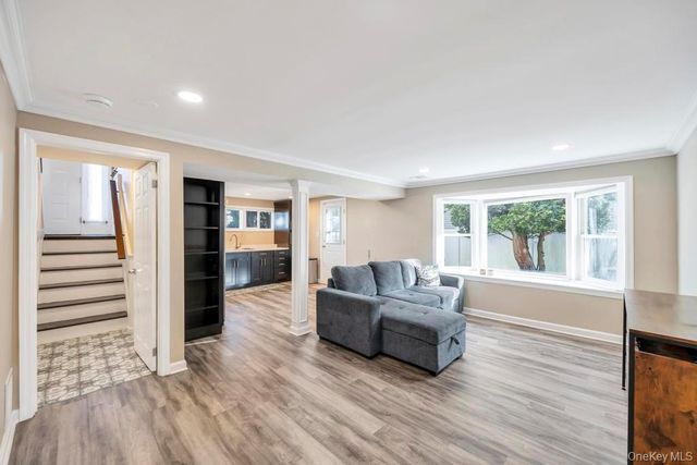 178 Missouri Avenue, Bay Shore, NY 11706