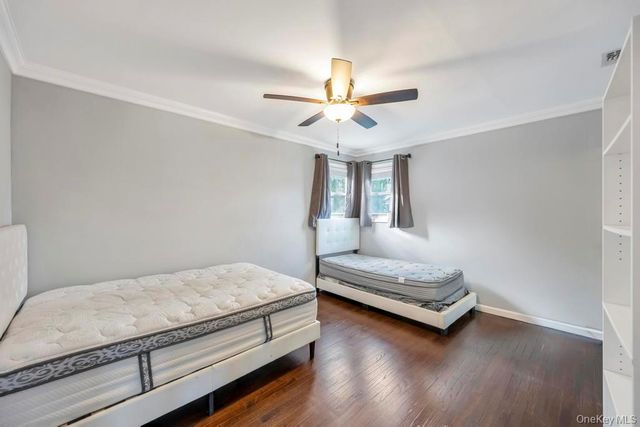 178 Missouri Avenue, Bay Shore, NY 11706