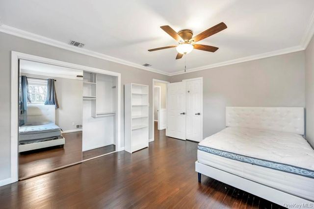 178 Missouri Avenue, Bay Shore, NY 11706