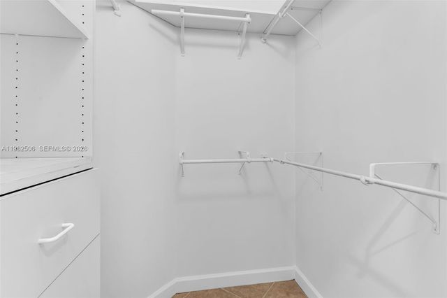 11221 NW 48th Ter, Doral, FL 33178