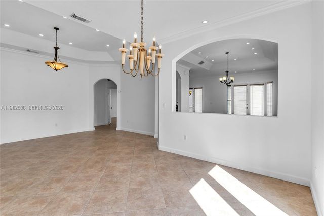 11221 NW 48th Ter, Doral, FL 33178