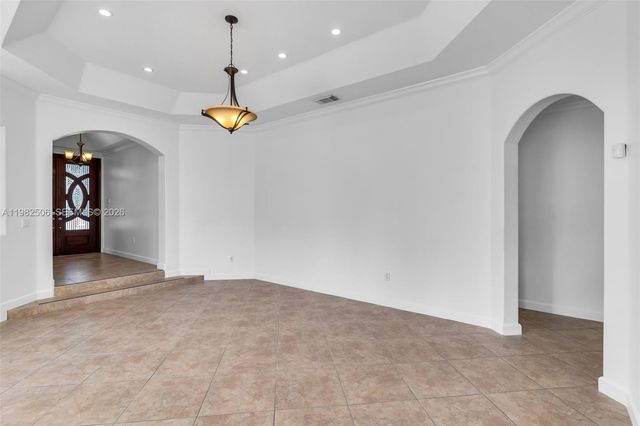 11221 NW 48th Ter, Doral, FL 33178