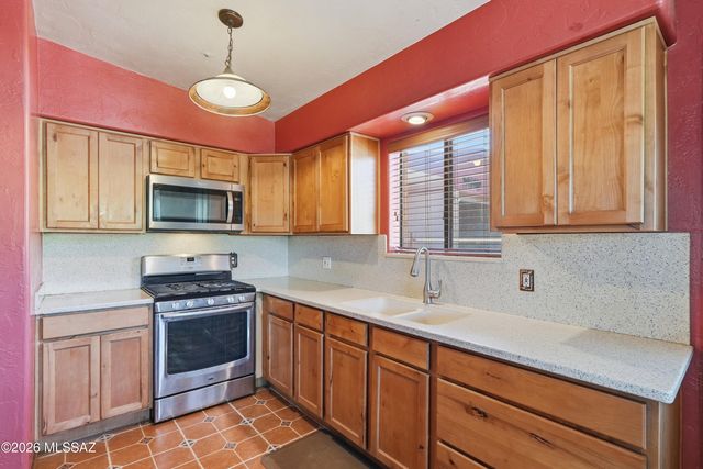 2500 W Irvington Place, Tucson, AZ 85746