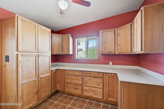 2500 W Irvington Place, Tucson, AZ 85746