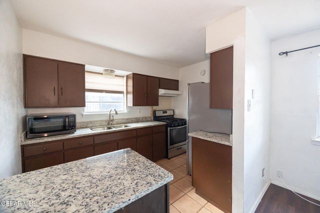 5409 Edmonton Avenue, El Paso, TX 79924