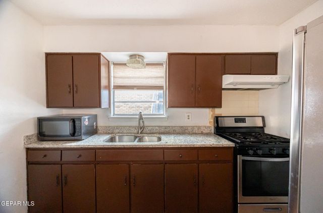 5409 Edmonton Avenue, El Paso, TX 79924