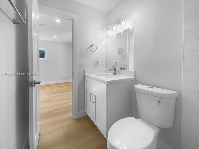 20450 NW 28th Ct, Miami Gardens, FL 33056