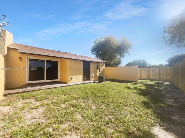 20450 NW 28th Ct, Miami Gardens, FL 33056