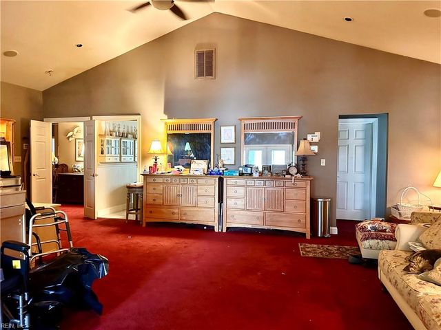 1609 Shenstone CT, Virginia Beach, VA 23455