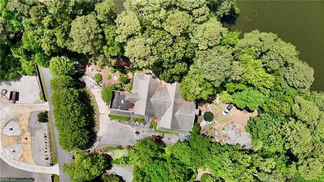 1609 Shenstone CT, Virginia Beach, VA 23455
