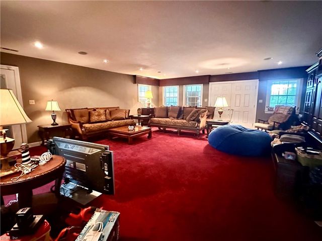 1609 Shenstone CT, Virginia Beach, VA 23455