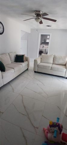 2211 NEW JERSEY RD, Lakeland, FL 33803