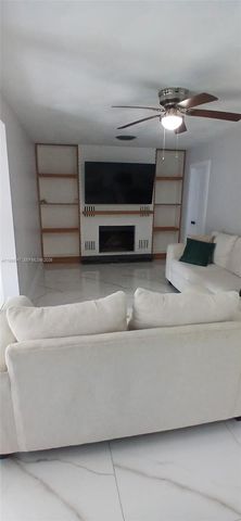 2211 NEW JERSEY RD, Lakeland, FL 33803