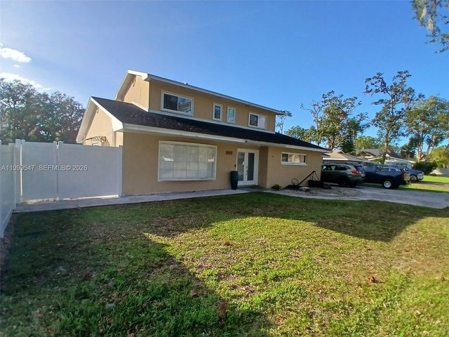 2211 NEW JERSEY RD, Lakeland, FL 33803