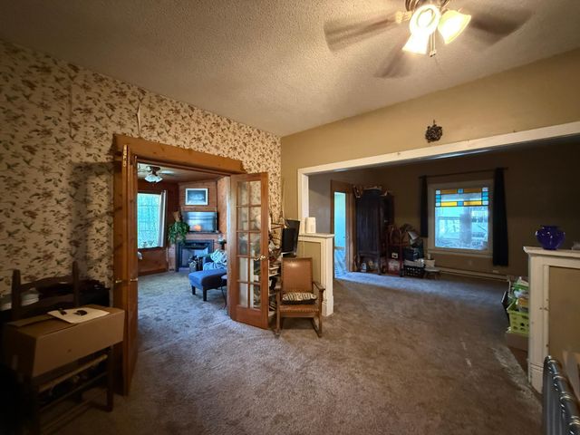 422 S 6th Street, Montevideo, MN 56265