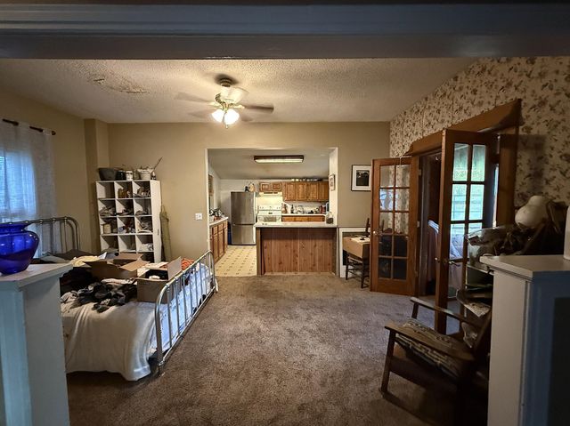 422 S 6th Street, Montevideo, MN 56265