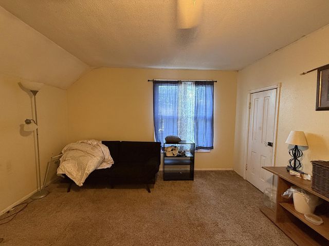 422 S 6th Street, Montevideo, MN 56265