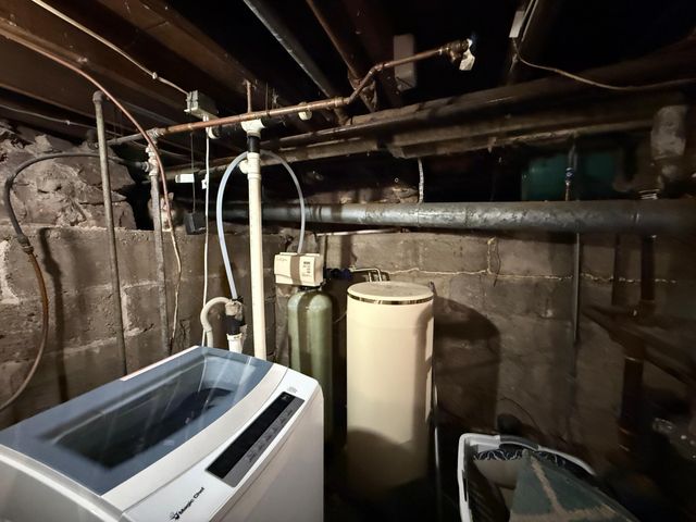 422 S 6th Street, Montevideo, MN 56265