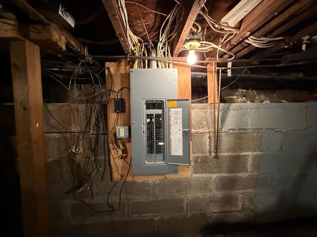 422 S 6th Street, Montevideo, MN 56265