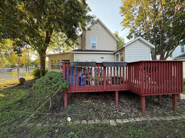 422 S 6th Street, Montevideo, MN 56265