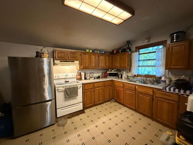 422 S 6th Street, Montevideo, MN 56265