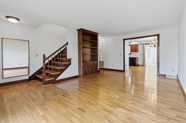 1399 Laurel Lake North Road, London, KY 40744