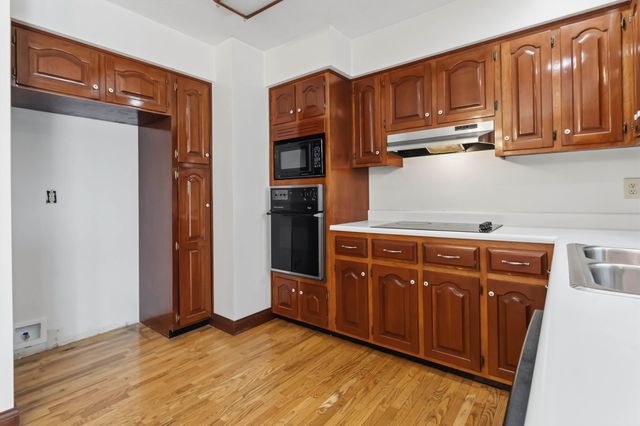 1399 Laurel Lake North Road, London, KY 40744