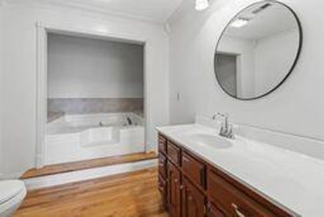 1399 Laurel Lake North Road, London, KY 40744