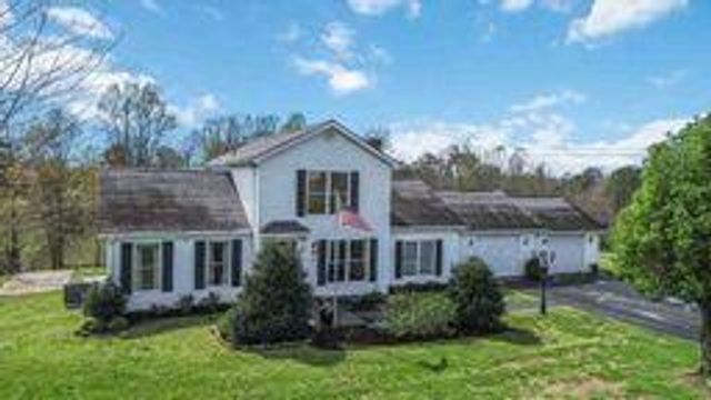 1399 Laurel Lake North Road, London, KY 40744