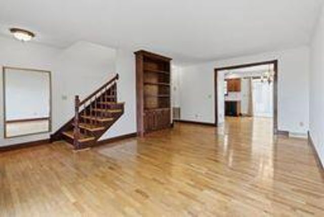 1399 Laurel Lake North Road, London, KY 40744