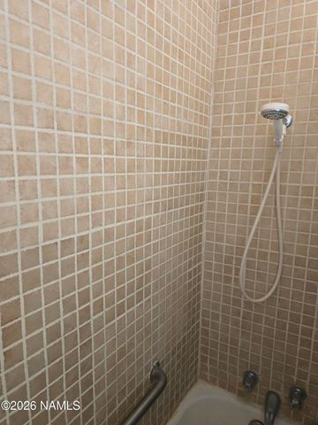 112 W Oak Street, Winslow, AZ 86047
