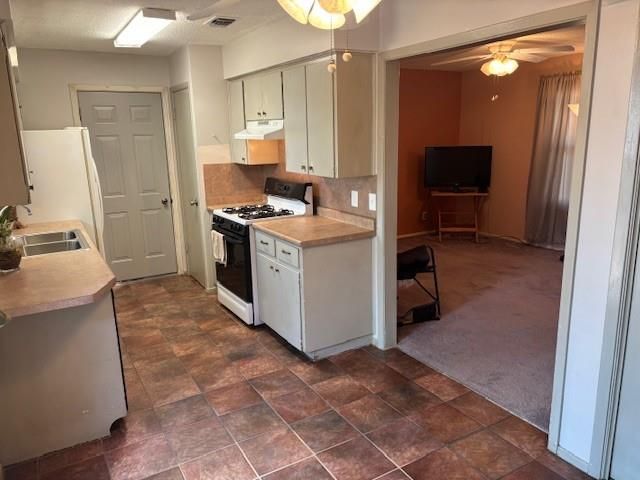 4910 Manchester CIR, Austin, TX 78745