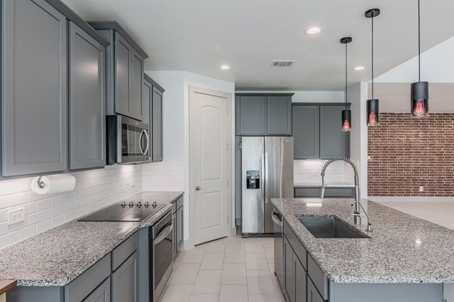 176 Leila Lane, New Waverly, TX 77358