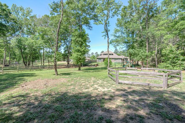 176 Leila Lane, New Waverly, TX 77358