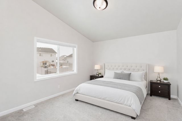 6032 80th Avenue S, Horace, ND 58047