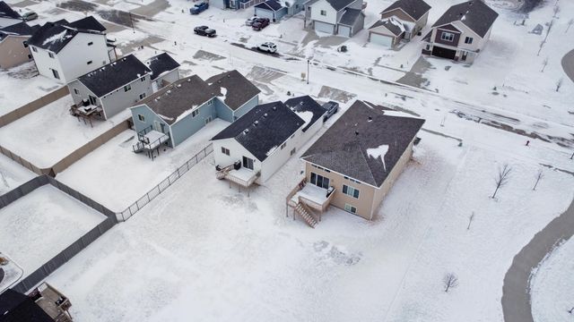 6032 80th Avenue S, Horace, ND 58047