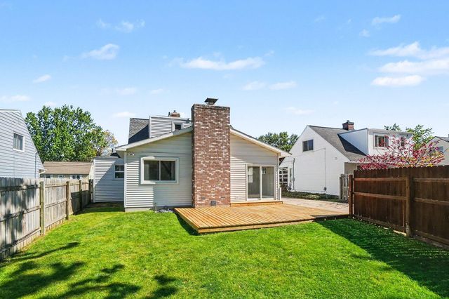 850 Colrain Street Sw, City Of Wyoming, MI 49509