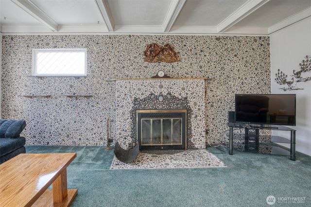 620 6th Street, Hoquiam, WA 98550